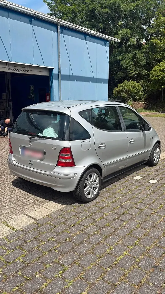 Gebraucht Mercedes A170 95 PS (69 kW) 2002 Silber Kleinwagen