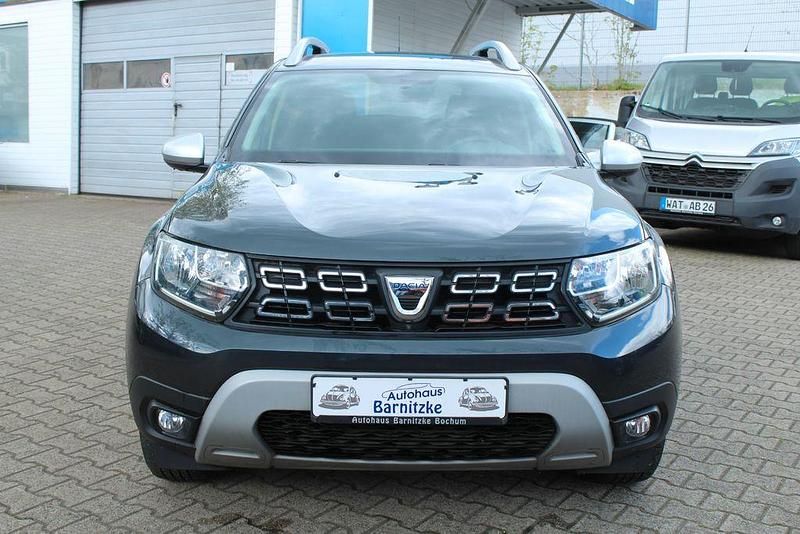 Używany Dacia Duster Anniversary 131 KM (96 kW) 2019 Szary SUV