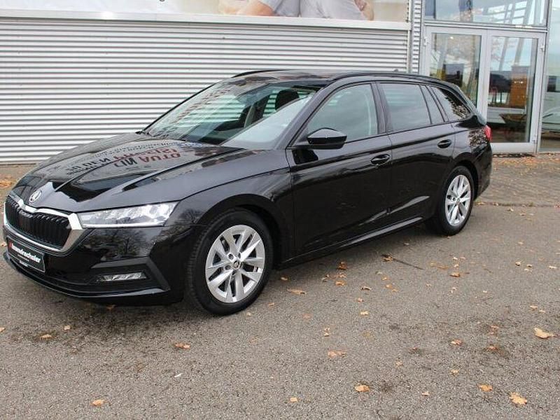 Schwarz Gebraucht 2021 Skoda Octavia Ambition Kombi | 19.890 € (Fairer Preis) - Bild 1/4