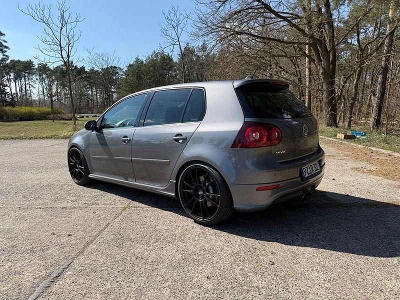 Gebraucht VW Golf V R 250 PS (183 kW) 2007 Grau Limousine