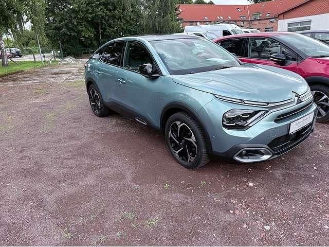 Gebraucht Citroën C4 131 PS (96 kW) 2024 Islandblau Limousine