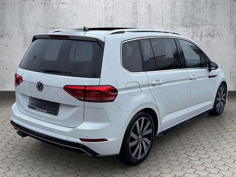 Gebraucht VW Touran Highline 150 PS (110 kW) 2016 Weiß Van / Kleinbus