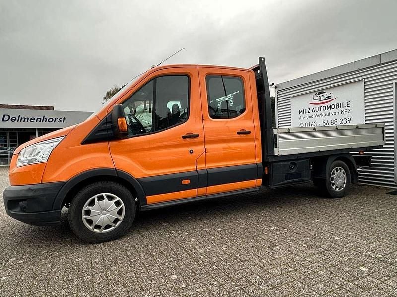 Orange Gebraucht 2017 Ford Transit Trend Van / Kleinbus | 11.490 € - Bild 1/3