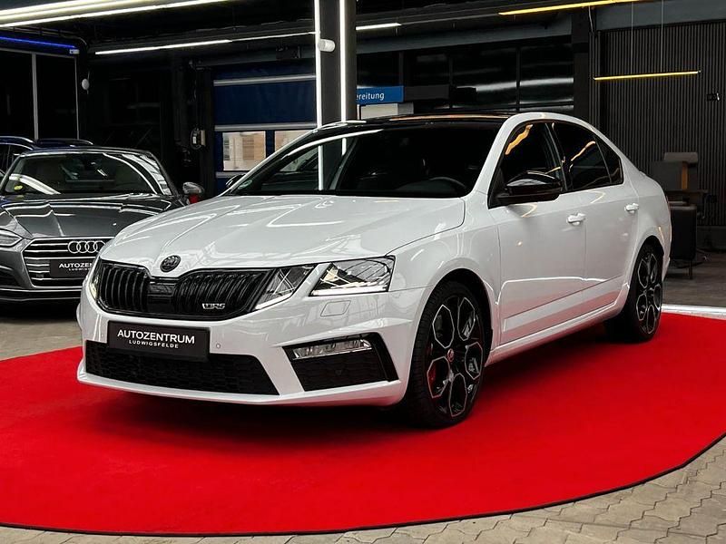Gebraucht Skoda Octavia RS 245 PS (180 kW) 2018 Weiß Limousine
