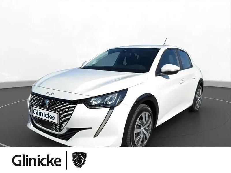 Gebraucht Peugeot e-208 Active 100 kW (136 PS) 2021 Weiß Kleinwagen