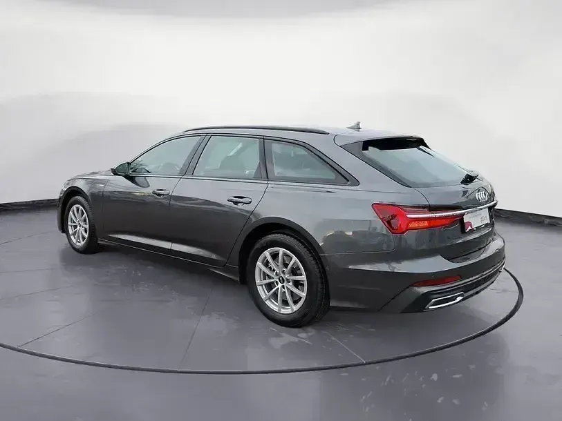 Używany Audi A6 S-Line 245 KM (180 kW) 2022 Szary Kombi