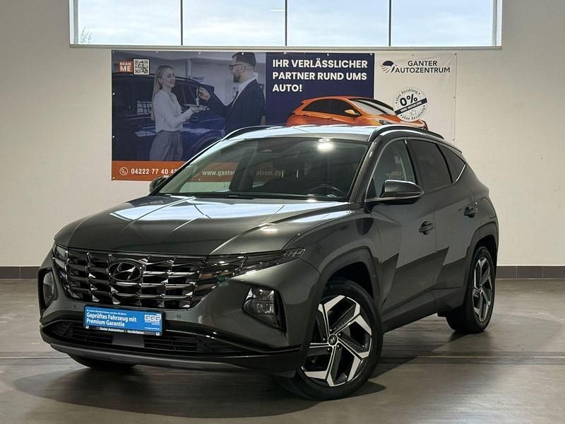 Grau Gebraucht 2022 Hyundai Tucson Trend SUV | 26.790 € (Fairer Preis) - Bild 1/3