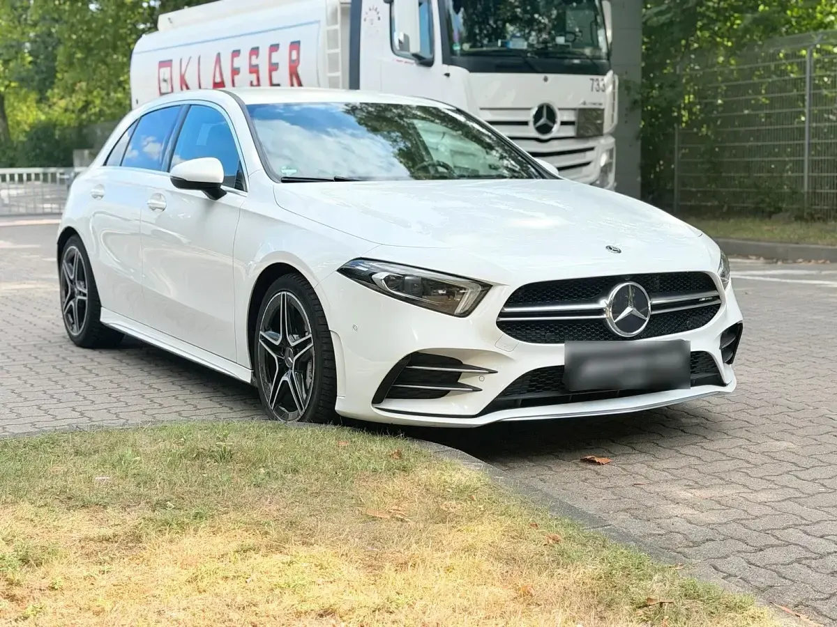 Gebraucht Mercedes A35 AMG AMG 306 PS (225 kW) 2020 Weiß Kleinwagen