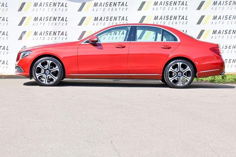 Gebraucht Mercedes E200 Exclusive 184 PS (135 kW) 2017 Rot Limousine