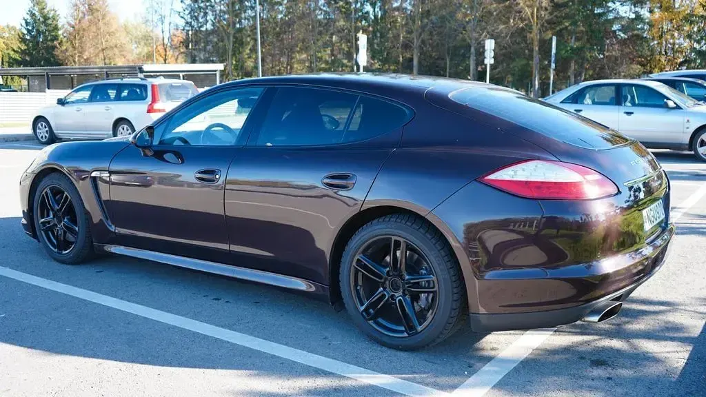 Gebraucht Porsche Panamera 299 PS (219 kW) 2012 Braun Kleinwagen