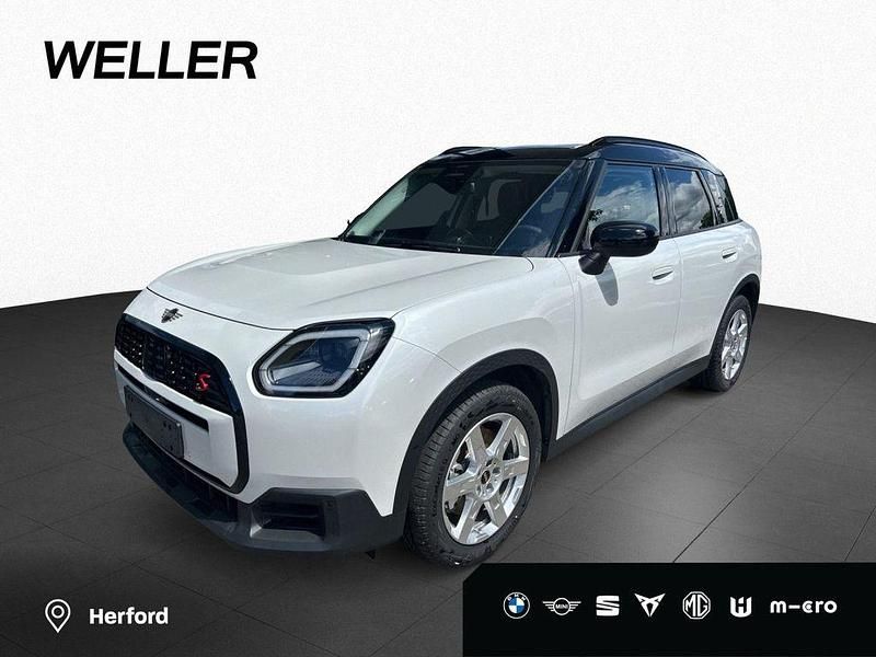Weiß Gebraucht 2024 Mini Countryman Classic SUV | 43.203 € (Teuer) - Bild 1/3