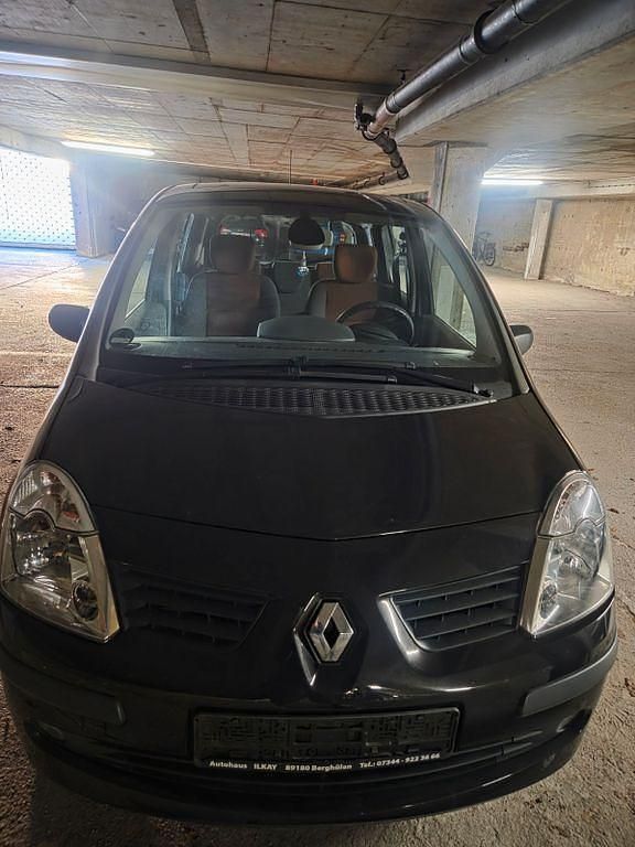 Second-hand Renault Modus Dynamique 75 CP (55 kW) 2007 Negru Monovolum