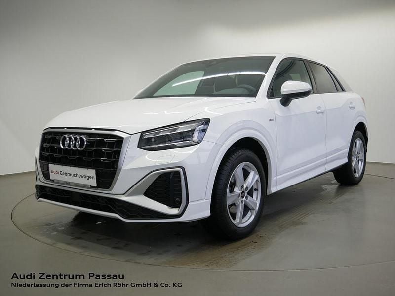 Gebraucht Audi Q2 S-Line 150 PS (110 kW) 2024 Arkonaweiss SUV