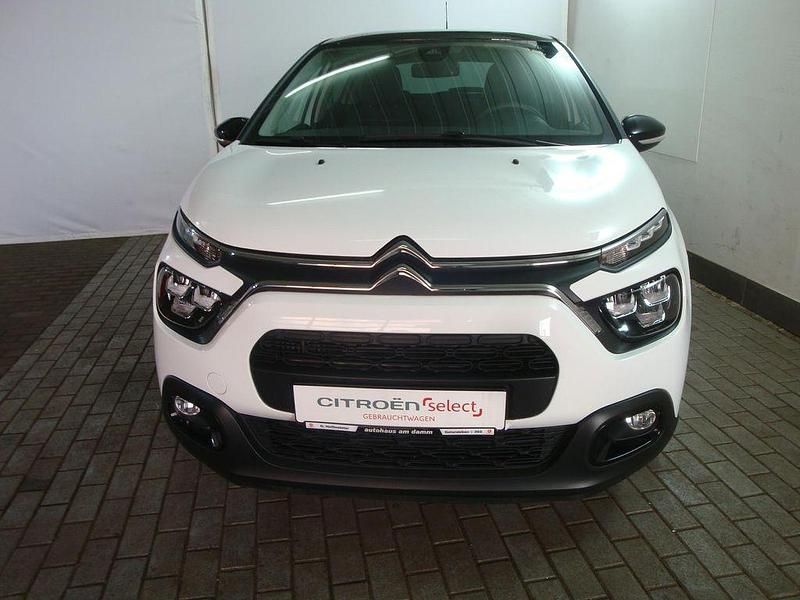 Gebraucht Citroën C3 Shine 110 PS (80 kW) 2023 Weiß/ dach schwarz Kleinwagen