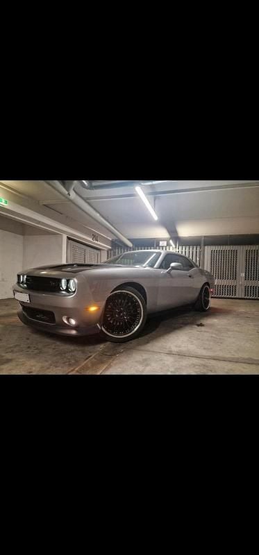 Grau Gebraucht 2019 Dodge Challenger Coupé | 18.500 € - Bild 1/4