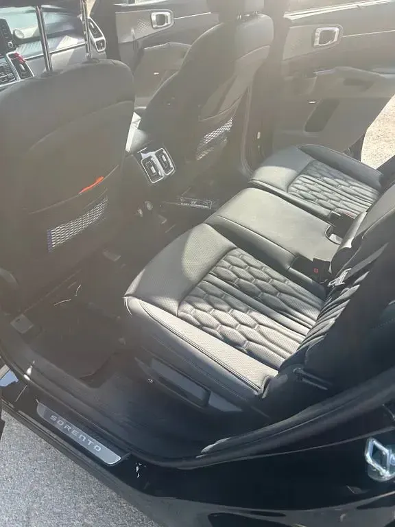 Gebraucht Kia Sorento Platinum 193 PS (141 kW) 2023 Schwarz SUV