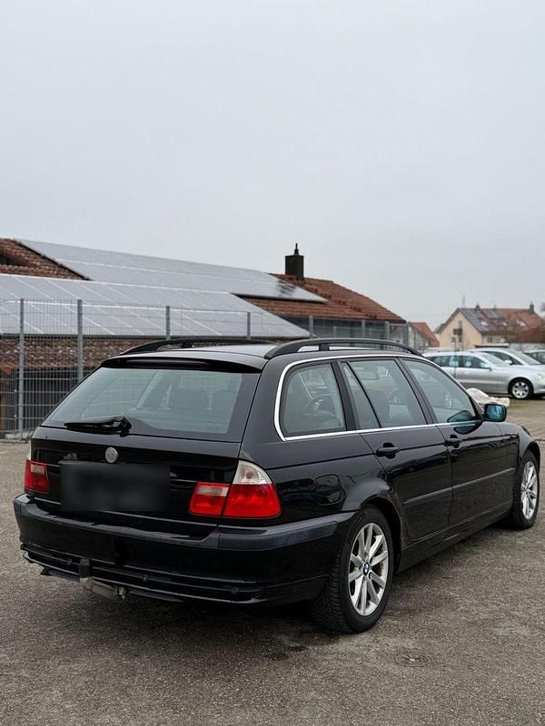 Usata BMW 320 150 CV (110 kW) 2004 Nero Station wagon