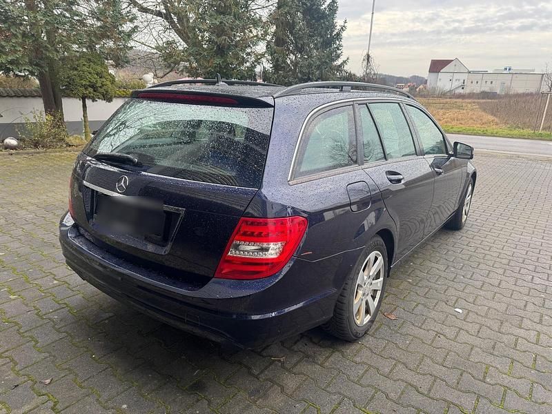 Gebraucht Mercedes C200 136 PS (100 kW) 2013 Beige Kombi