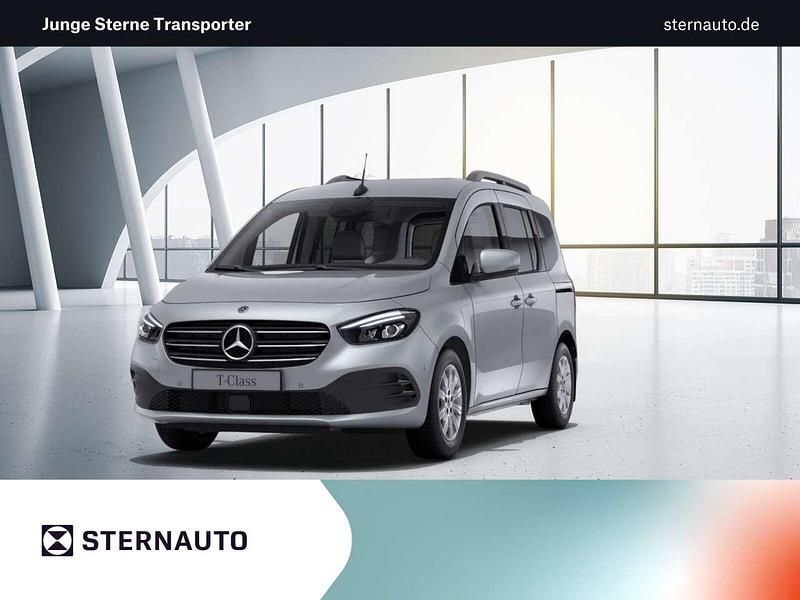 Helvinsilber Gebraucht 2024 Mercedes T180 Progressive Van / Kleinbus | 27.950 € (Guter Preis) - Bild 1/4