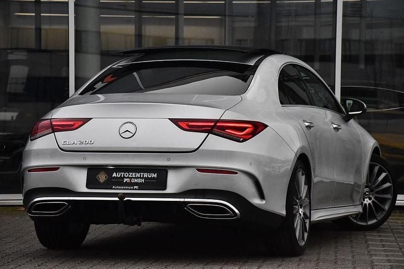 Gebraucht Mercedes CLA200 AMG line 163 PS (119 kW) 2020 Silber Limousine
