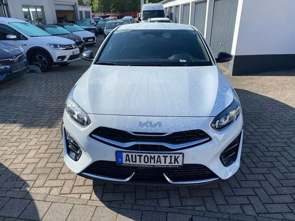 Gebraucht Kia ProCeed GT-Line 140 PS (102 kW) 2025 Weiß Kombi