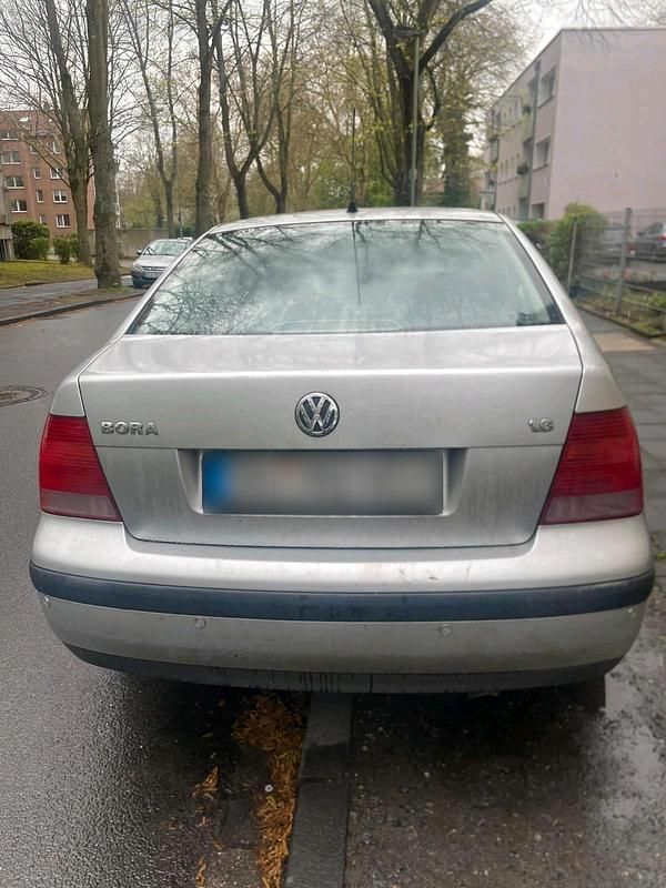 Gebraucht VW Bora 101 PS (74 kW) 2002 Grau Kombi