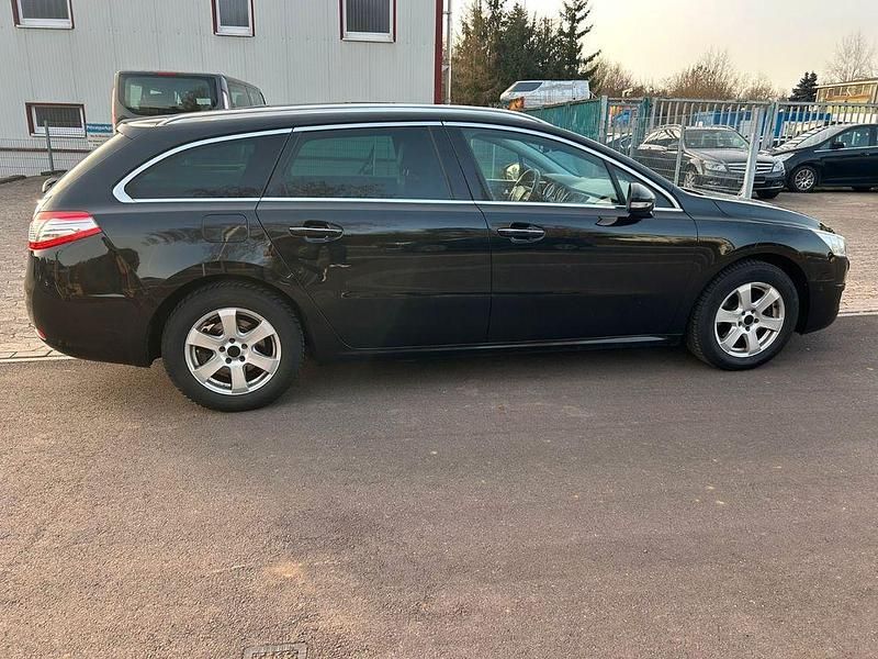 Gebraucht Peugeot 508 Allure 163 PS (119 kW) 2012 Schwarz Limousine