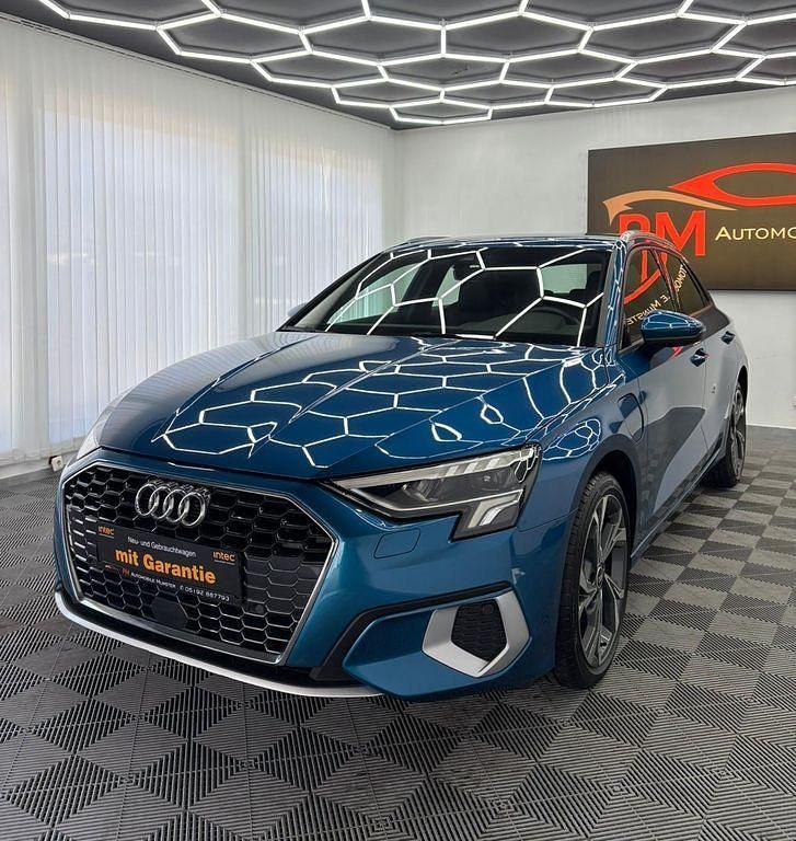 Gebraucht Audi A3 Advanced 150 PS (110 kW) 2021 Blau Limousine