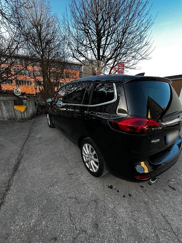 Gebraucht Opel Zafira 170 PS (125 kW) 2016 Schwarz Van / Kleinbus