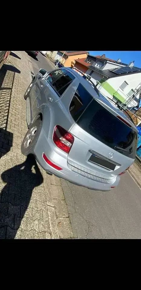 Gebraucht Mercedes ML280 190 PS (139 kW) 2009 Silber SUV