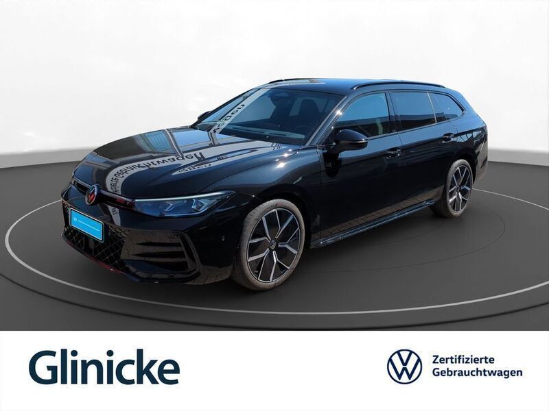 Gebraucht VW Passat R-line 150 PS (110 kW) 2024 Schwarz Kombi