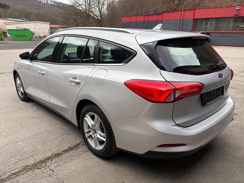 Usata Ford Focus Cool & Connect 150 CV (110 kW) 2019 Argento Station wagon