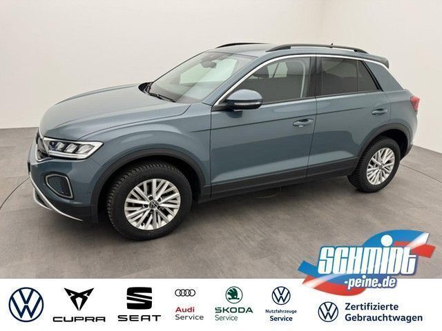 Petroleum blue metallic, metallic Gebraucht 2023 VW T-Roc Life SUV | 21.400 € (Guter Preis) - Bild 1/4