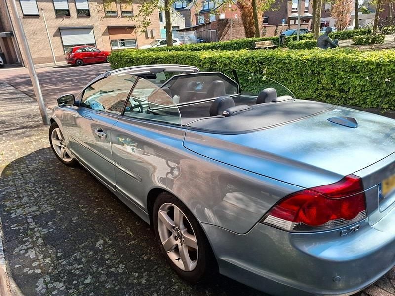 Gebraucht Volvo C70 170 PS (125 kW) 2008 Blau Cabrio