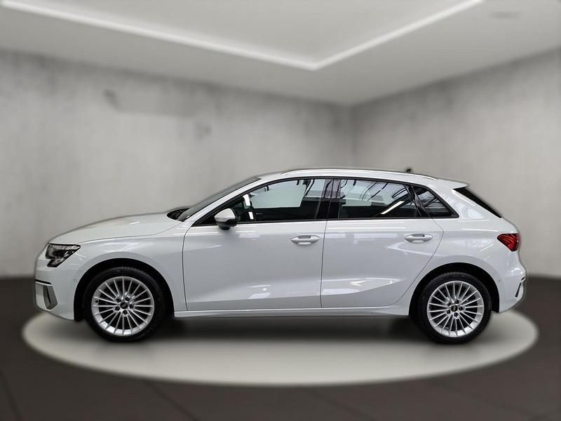 Gebraucht Audi A3 Advanced Plus 116 PS (85 kW) 2024 Metallic