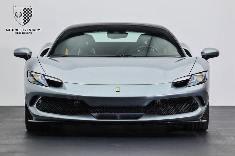 Gebraucht Ferrari 296 829 PS (609 kW) 2023 Grau Cabrio