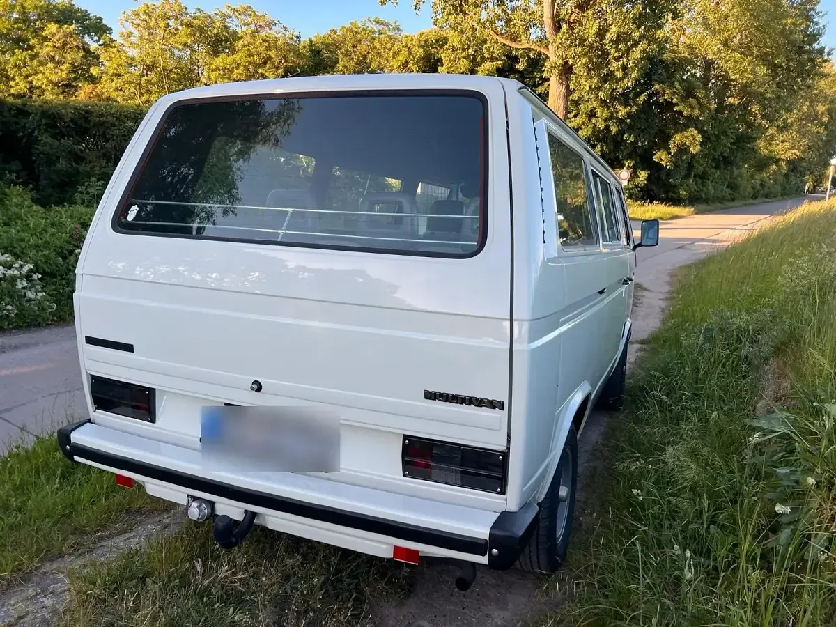 Gebraucht VW Multivan 60 PS (44 kW) 1984 Weiß Van / Kleinbus