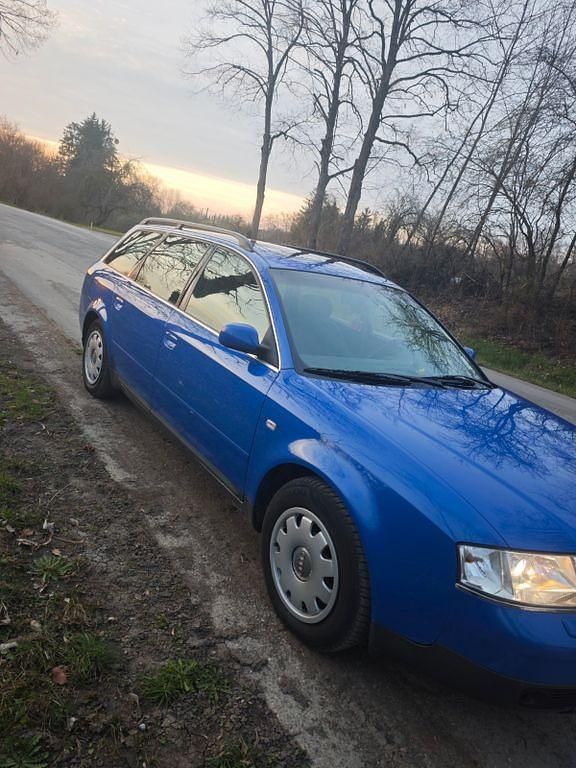 Usata Audi A6 150 CV (110 kW) 1999 Blu Station wagon