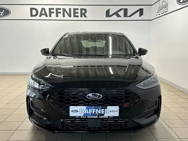 Gebraucht Ford Focus ST 280 PS (205 kW) 2024 Obsidianschwarz metallic Limousine