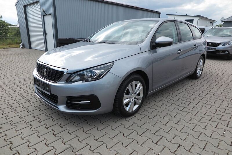 Grau Gebraucht 2019 Peugeot 308 Active Kombi | 9.400 € (Fairer Preis) - Bild 1/4