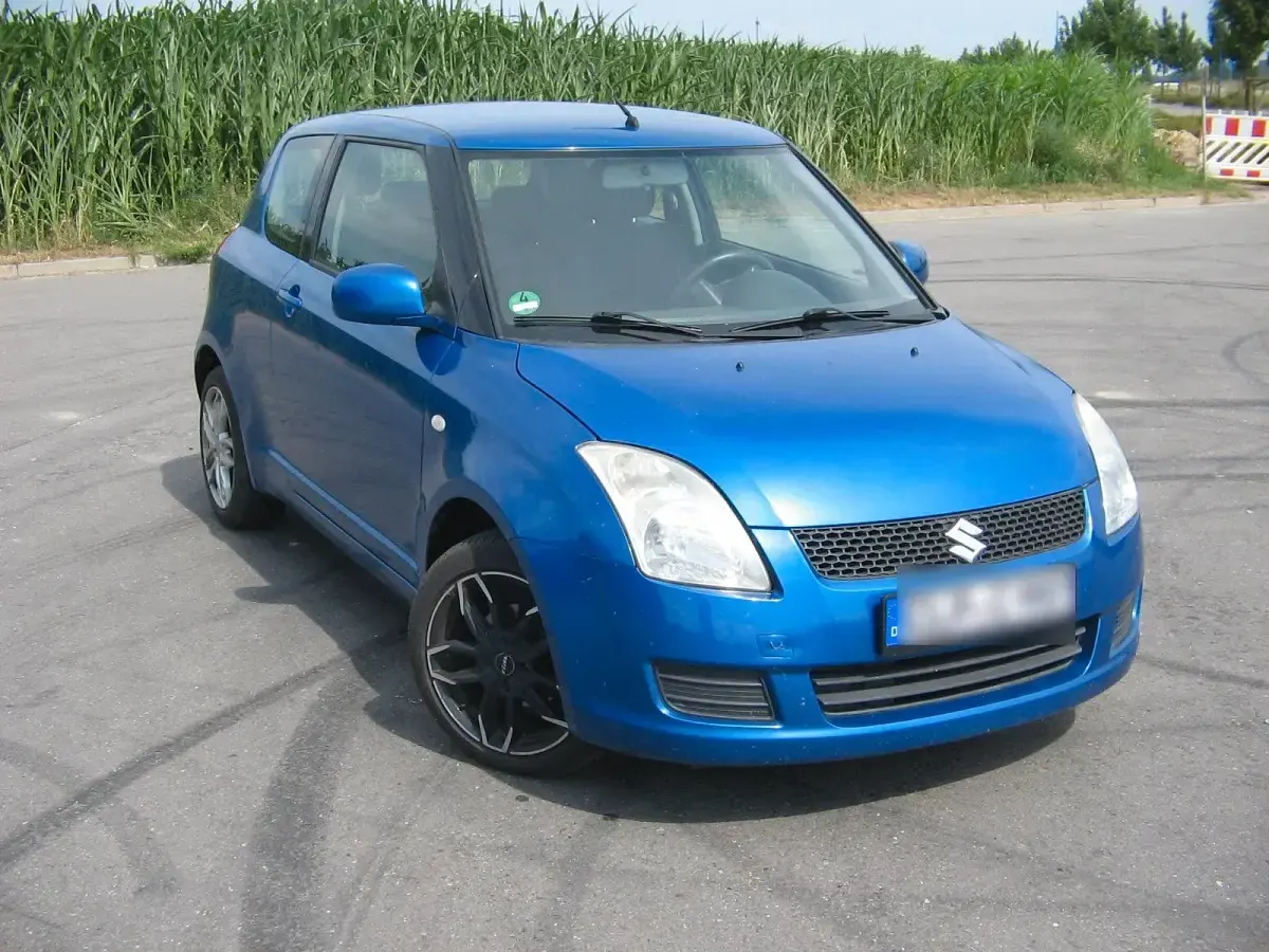 Gebraucht Suzuki Swift 92 PS (67 kW) 2009 Blau Kleinwagen
