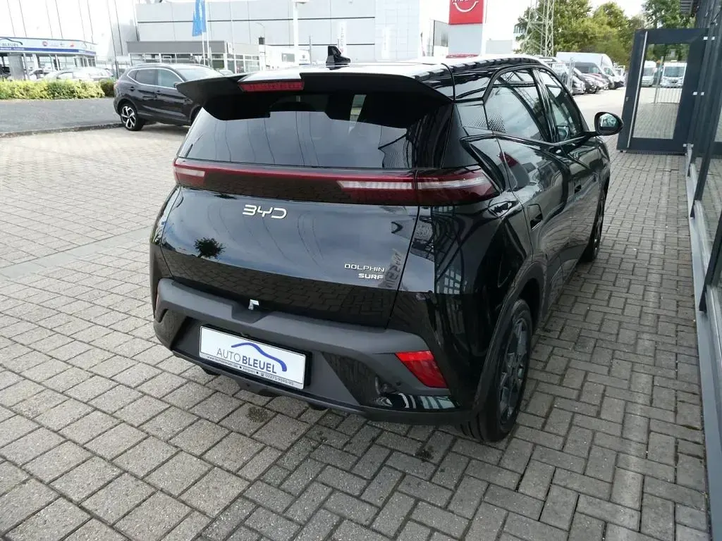 Neu BYD Dolphin Surf Comfort 114 kW (156 PS) 2025 Schwarz Kleinwagen