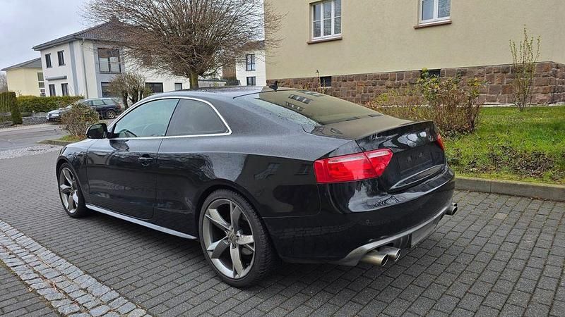 Gebraucht Audi A5 Sport 239 PS (175 kW) 2009 Schwarz Coupé