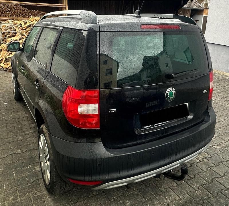 Second-hand Skoda Yeti 2012 Negru SUV