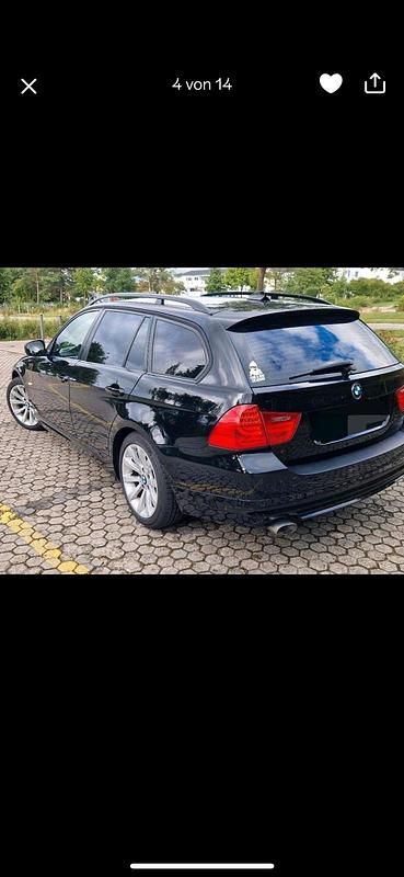 Gebraucht BMW 320 177 PS (130 kW) 2009 Schwarz Kombi