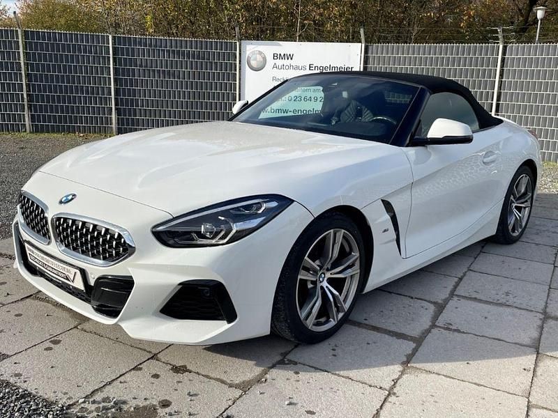 Alpinweiss iii Gebraucht 2022 BMW Z4 M Sport Cabrio | 35.690 € (Fairer Preis) - Bild 1/3