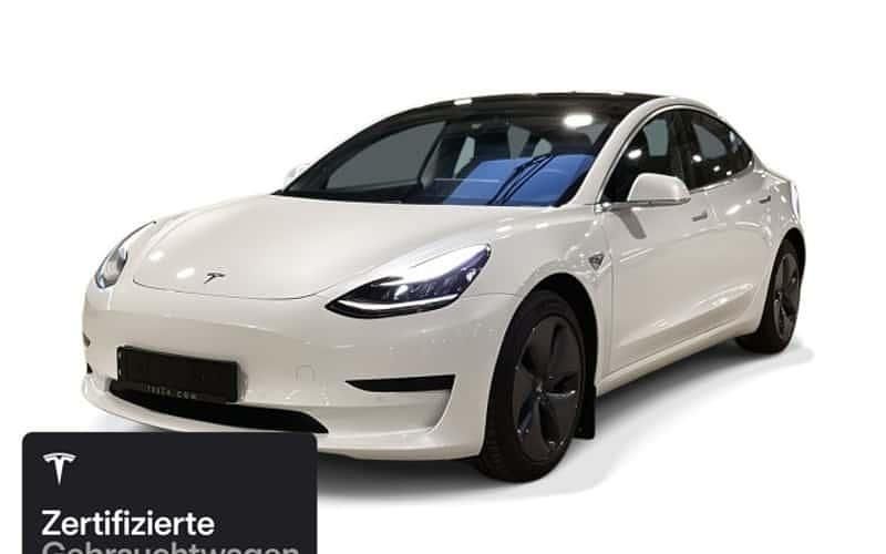 Weiß Gebraucht 2020 Tesla Model 3 RWD Limousine | 23.200 € (Fairer Preis) - Bild 1/4