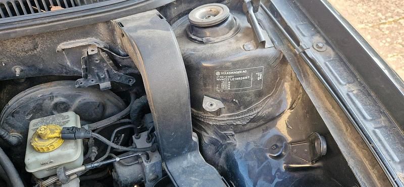 Gebraucht VW Golf IV 105 PS (77 kW) 2001 Schwarz Kombi