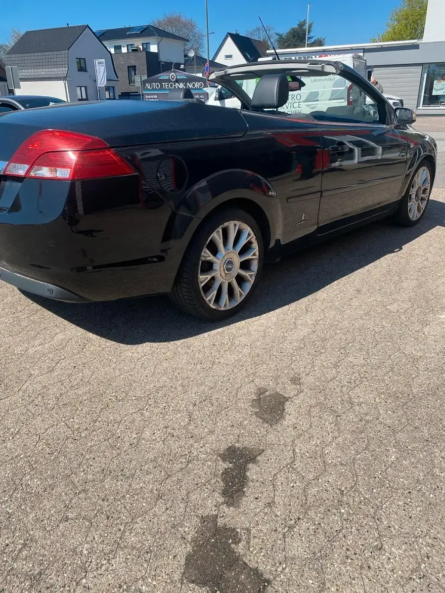 Gebraucht Ford Focus Cabriolet 145 PS (106 kW) 2008 Schwarz Cabrio
