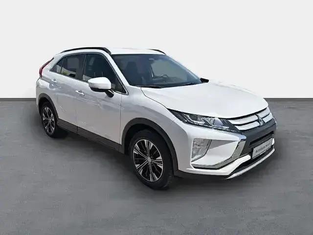 Gebraucht Mitsubishi Eclipse Cross Active 163 PS (119 kW) 2019 P) (weiss SUV